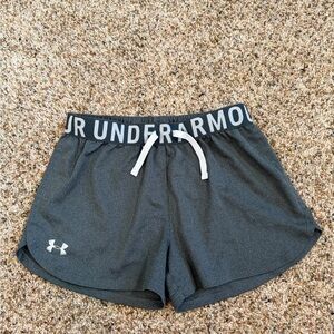 Under Armour Gray Gym Shorts Youth Large